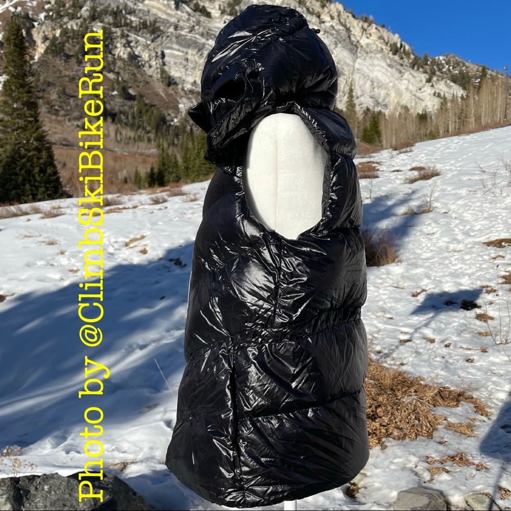 NWT Athleta Lofty Down Vest Black - Picture 4 of 12